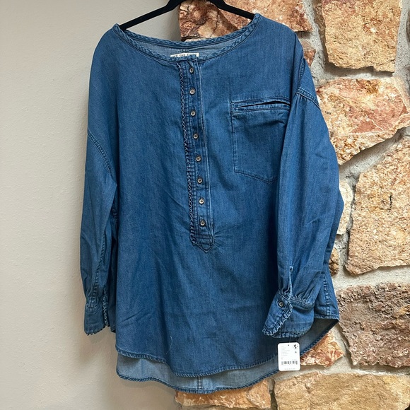 We The Free Dream Denim Henley - Picture 4 of 5